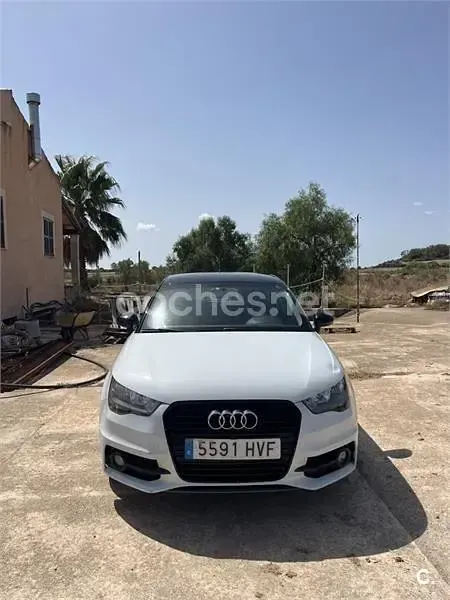 Usado Audi A1 Sportback Ambition 86 CV (63 kW) 2014 Blanco Utilitario