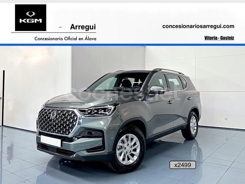 Gris / plata Nuevo 2025 Ssangyong (KGM) Rexton SUV | 44.990 € - Imagen 1/4