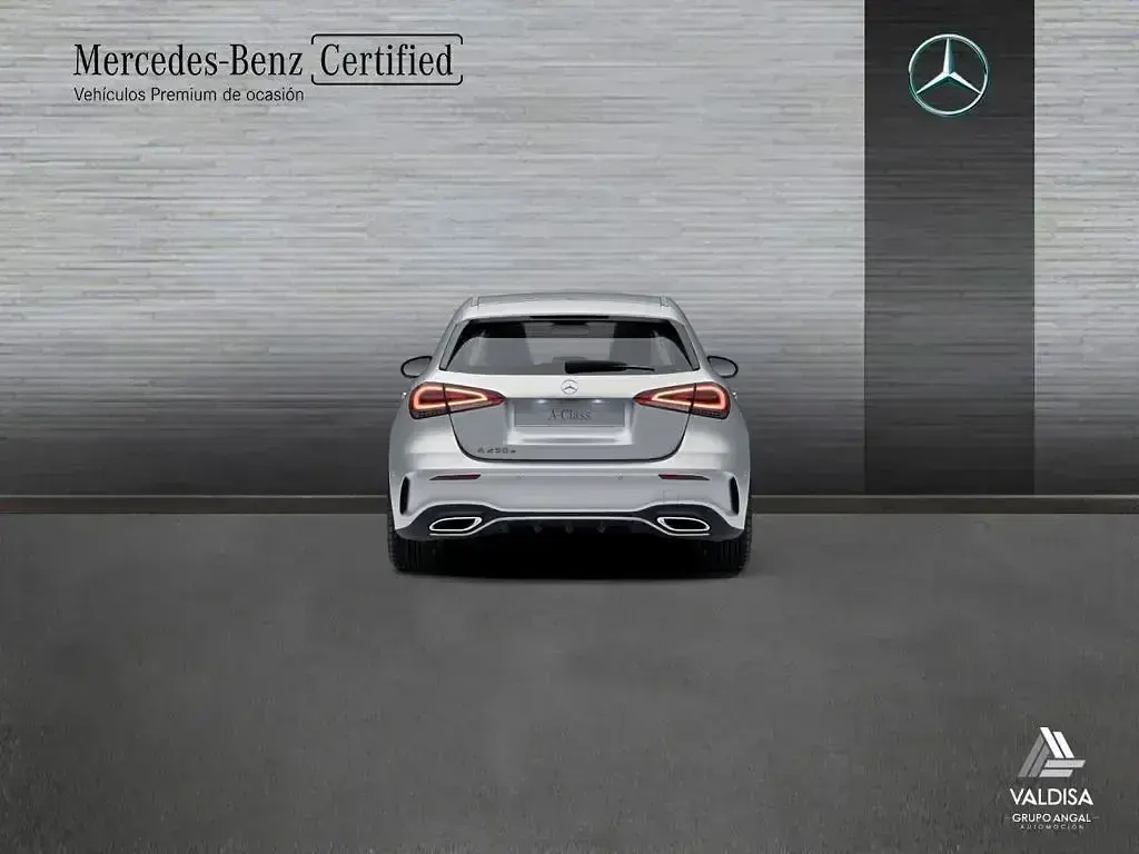 Usado Mercedes A250 AMG line 218 CV (160 kW) 2022 Gris