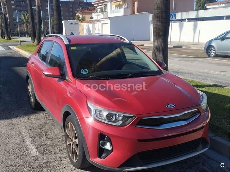 Rojo Usado 2018 Kia Stonic SUV | 13.500 € (Un poco caro) - Imagen 1/4