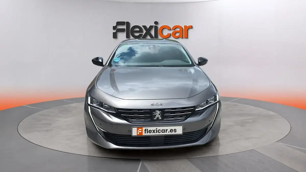 Usado Peugeot 508 Allure 130 CV (95 kW) 2022 Gris Berlina