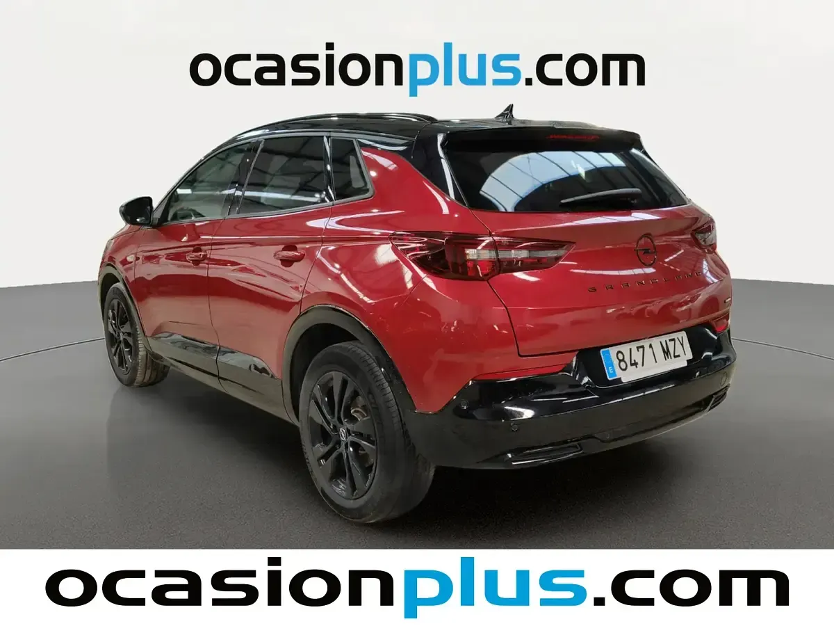 Używany Opel Grandland X S 136 KM (100 kW) 2025 Czerwony SUV
