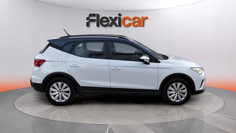 Usado Seat Arona Style 116 CV (85 kW) 2022 Blanco SUV
