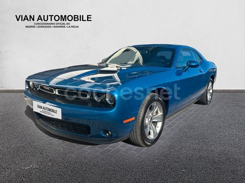 Azul Usado 2022 Dodge Challenger SXT Coupe | 49.900 € (Caro) - Imagen 1/4