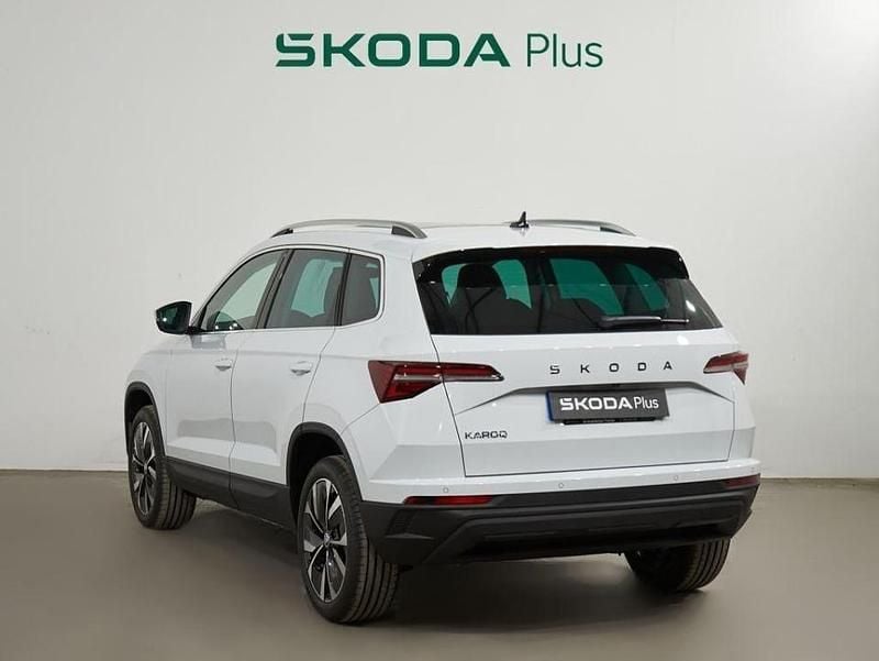 Usado Skoda Karoq 150 CV (110 kW) 2025 Blanco SUV