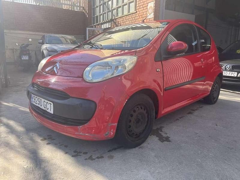 Usado Citroën C1 68 CV (50 kW) 2008 Rojo Utilitario