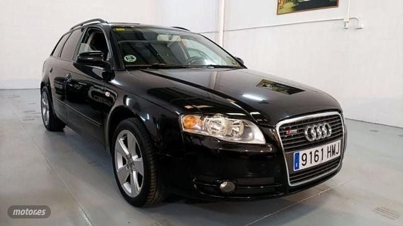 Usado Audi A4 140 CV (102 kW) 2006 Negro Familiar