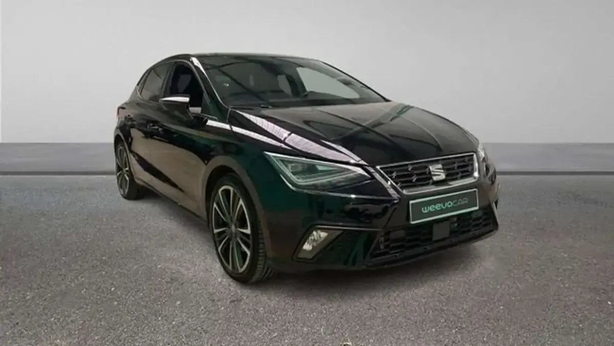 Usado Seat Ibiza FR 150 CV (110 kW) 2024 Negro Utilitario
