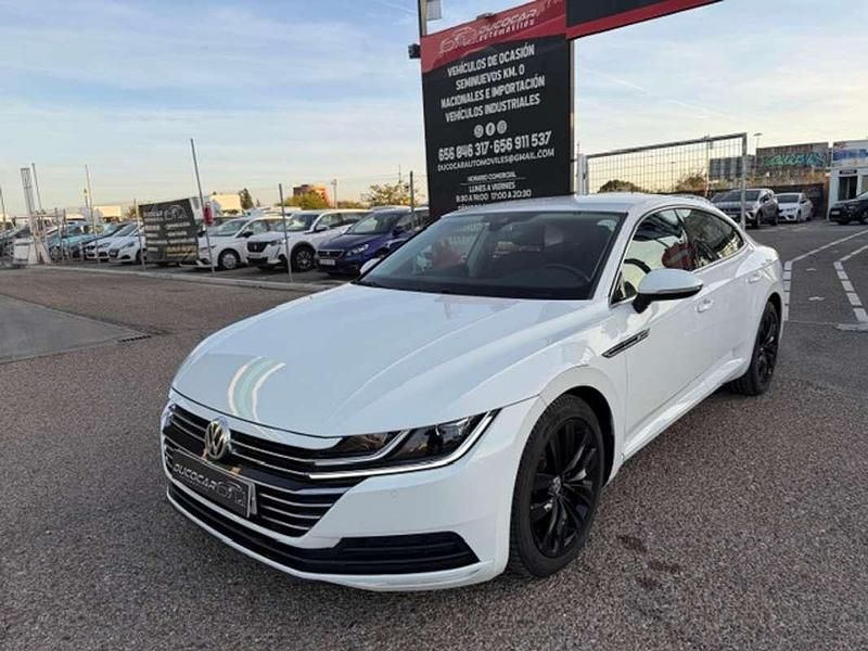Usado VW Arteon Elegance 150 CV (110 kW) 2021 Blanco Coupe