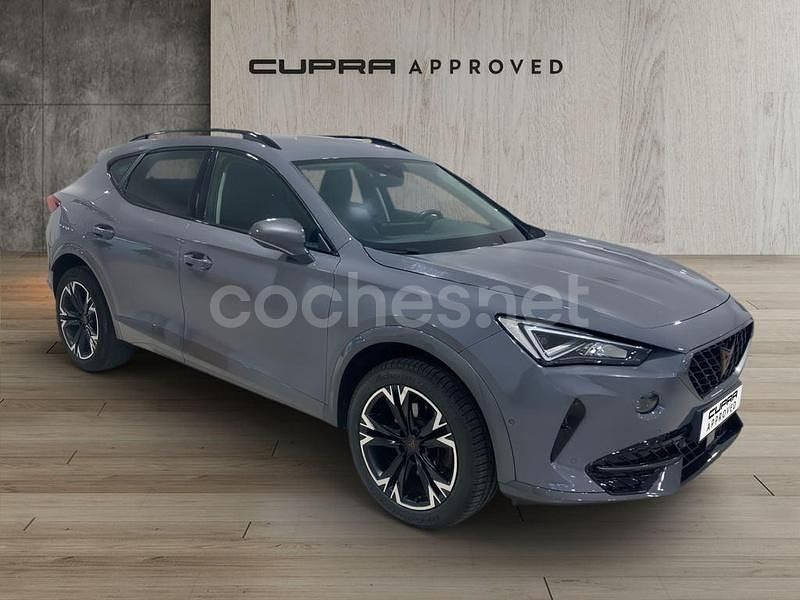 Gris / plata Usado 2023 Cupra Formentor SUV | 27.600 € (Un poco caro) - Imagen 1/4