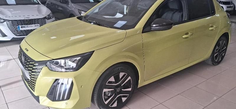 Nuevo Peugeot 208 Allure 102 CV (75 kW) 2025 Jaune Utilitario