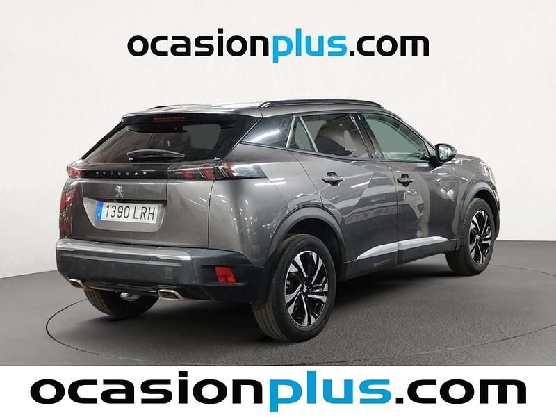Usado Peugeot 2008 Allure 131 CV (96 kW) 2021 Negro SUV