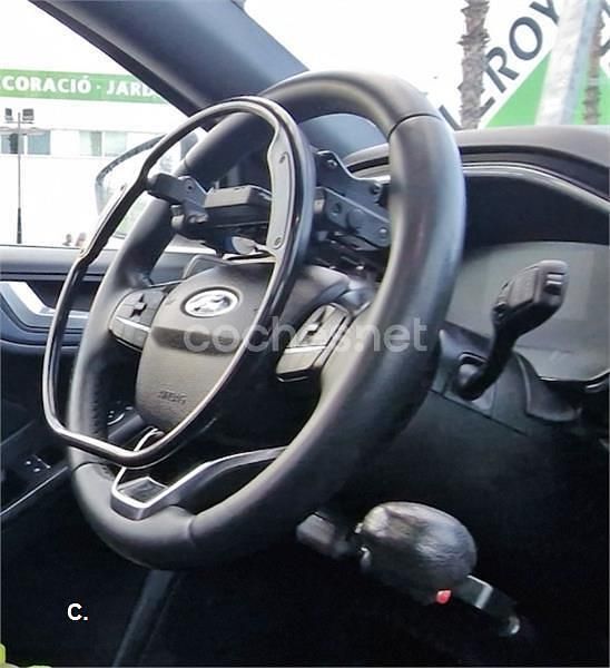 Usado Ford Focus Active X 150 CV (110 kW) 2020 Blanco Familiar