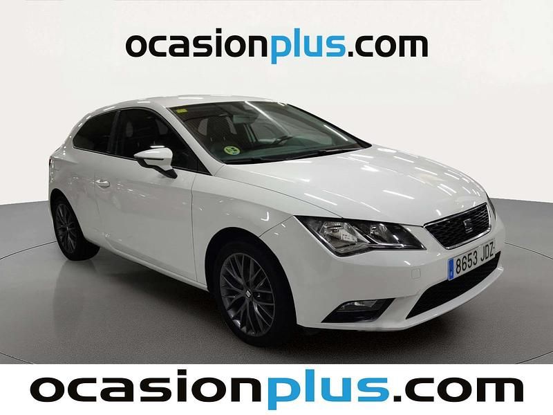 Usado Seat Leon SC I-Tech 105 CV (77 kW) 2015 Blanco Utilitario