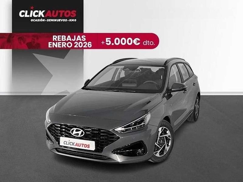 Usado Hyundai i30 101 CV (74 kW) 2024 Gris Familiar