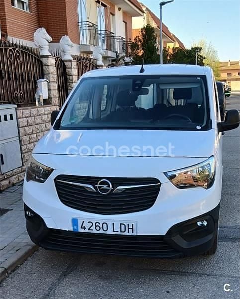 Usado Opel Combo Life Expression 102 CV (75 kW) 2019 Blanco Monovolumen