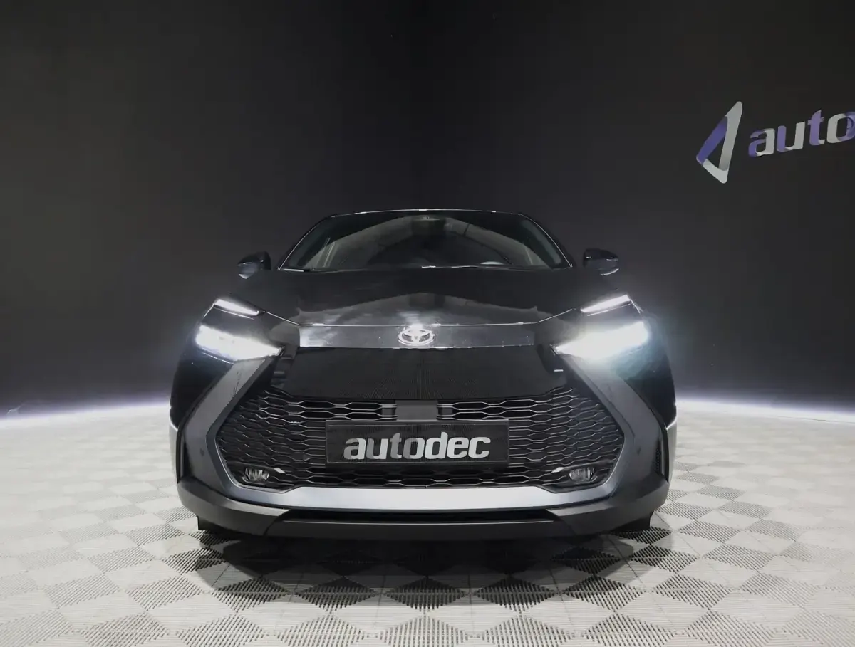 Usado Toyota C-HR Advance 140 CV (102 kW) 2025 Negro SUV