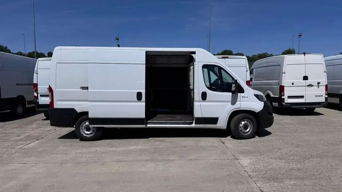 Usado Fiat Ducato 139 CV (102 kW) 2021 Blanco Van