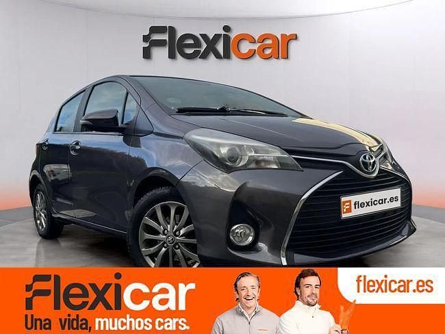 Gris Usado 2017 Toyota Yaris Active Berlina | 10.690 € (Precio justo) - Imagen 1/4