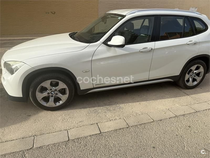 Usado BMW X1 143 CV (105 kW) 2012 Blanco SUV