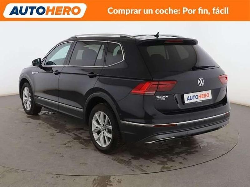 Usado VW Tiguan Sportline 190 CV (139 kW) 2019 Negro SUV