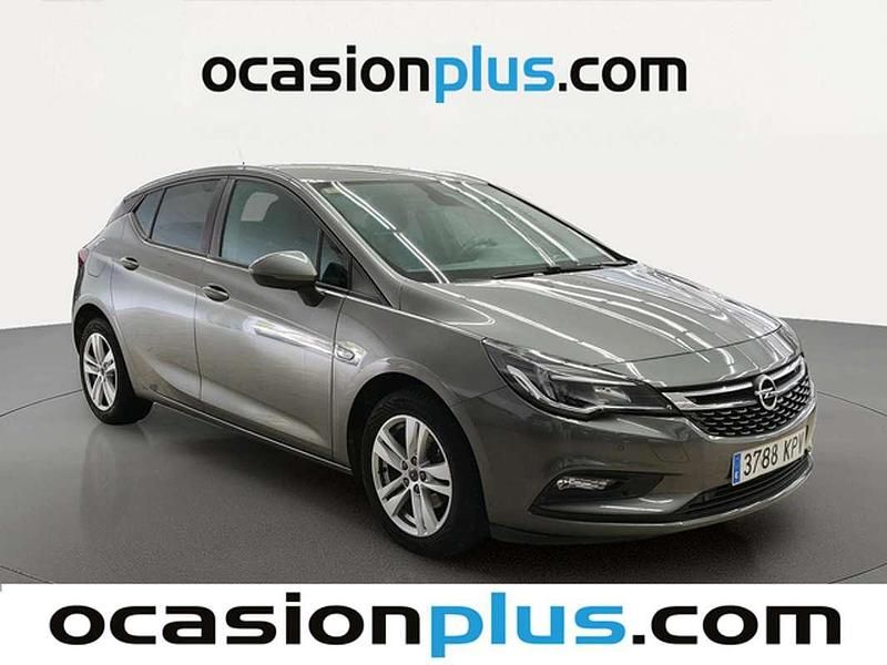 Begagnad Opel Astra Selective 125 HK (91 kW) 2018 Grå Halvkombi