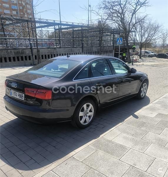 Usado Audi A6 Advanced 177 CV (130 kW) 2012 Negro Berlina