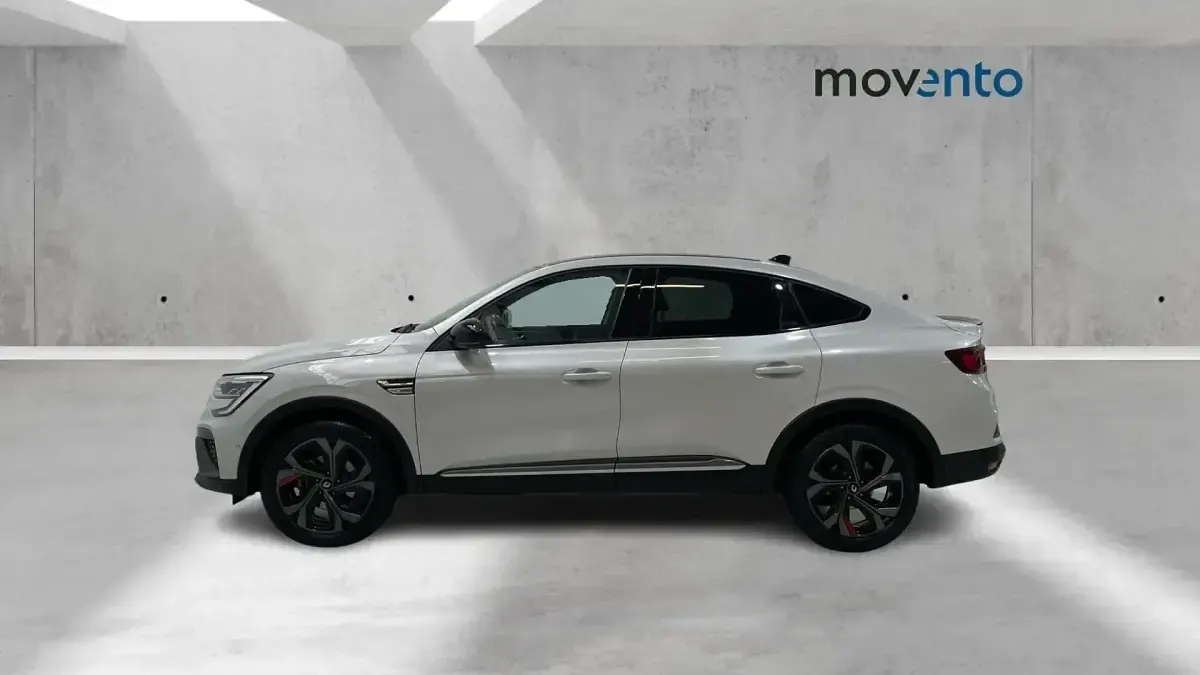Usado Renault Arkana RS Line 145 CV (106 kW) 2022 Blanco SUV