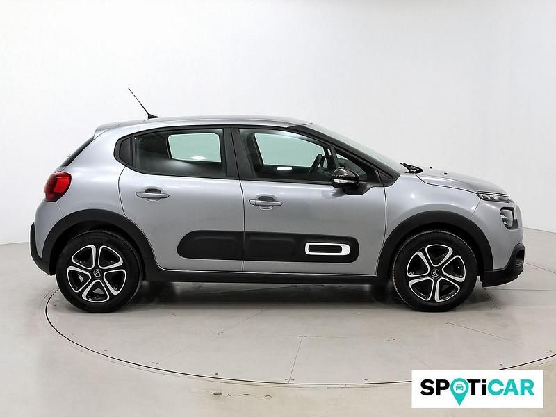 Usado Citroën C3 Feel 83 CV (61 kW) 2022 Gris Utilitario