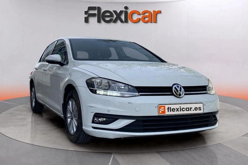 Blanco Usado 2018 VW Golf VII Advance Berlina | 14.490 € (Precio justo) - Imagen 1/4