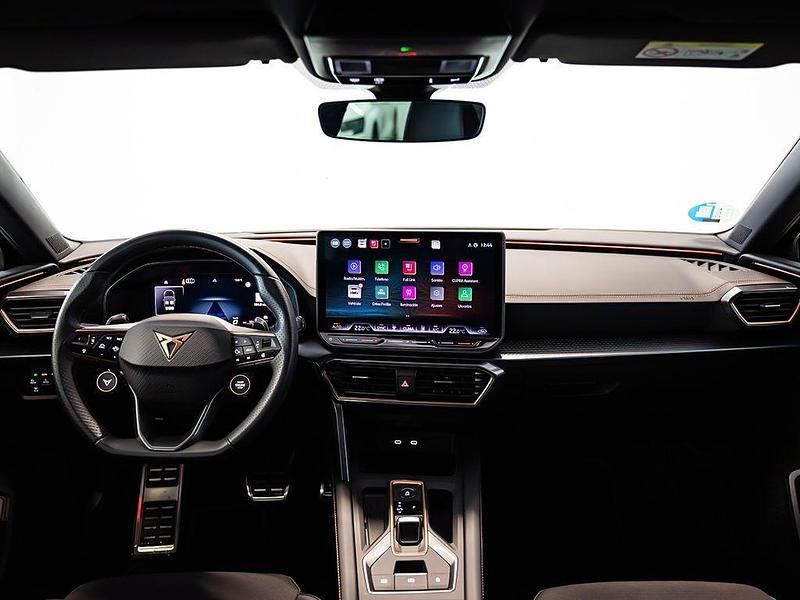 Usado Cupra Leon 150 CV (110 kW) 2024 Negro Familiar