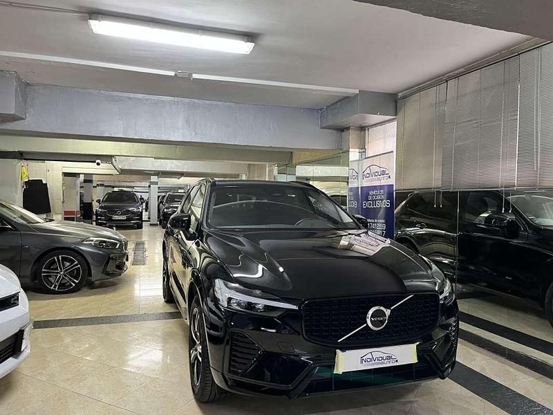 Usado Volvo XC60 Plus 200 CV (147 kW) 2022 Negro SUV
