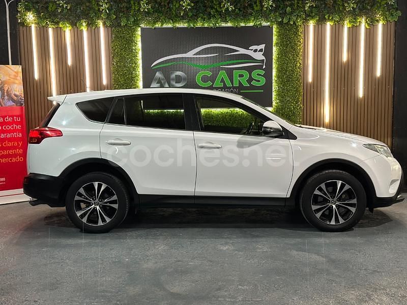 Usado Toyota RAV4 Business Edition 124 CV (91 kW) 2015 Blanco SUV