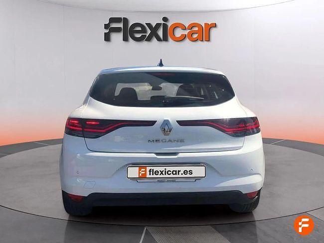 Usado Renault Mégane IV Intens 115 CV (84 kW) 2021 Blanco Berlina