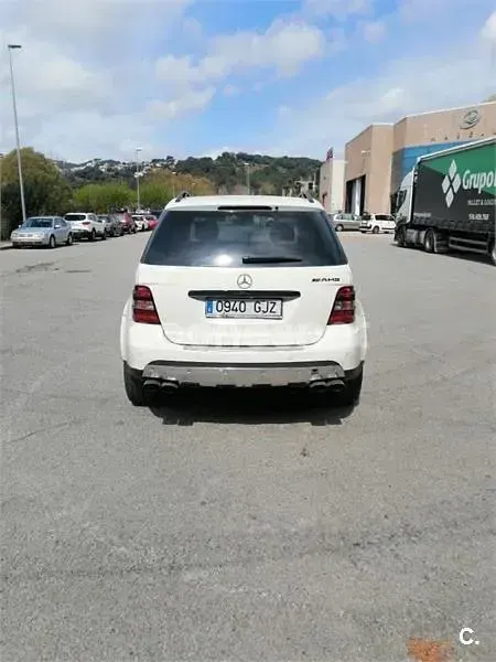 Usado Mercedes ML280 AMG Edition 1 190 CV (139 kW) 2008 Blanco SUV