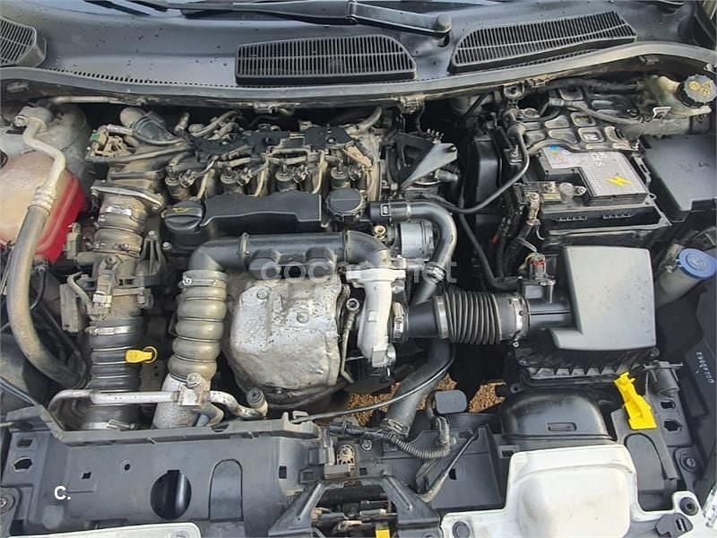 Usado Ford Fiesta Sport 90 CV (66 kW) 2009 Blanco Berlina