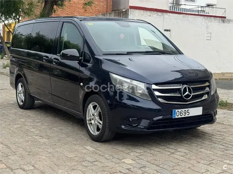 Usado Mercedes V200 Marco Polo 136 CV (100 kW) 2015 Azul Monovolumen