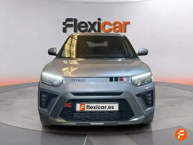 Usado SsangYong Tivoli 149 CV (109 kW) 2025 Gris
