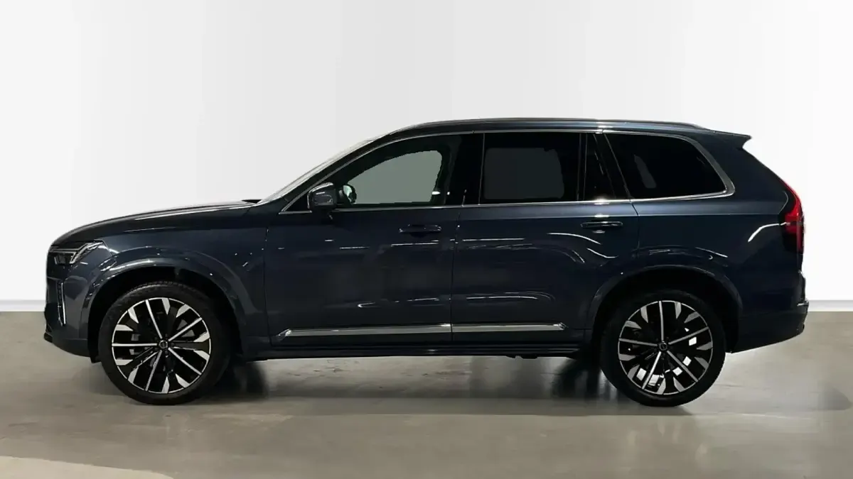 Usado Volvo XC60 Plus 250 CV (183 kW) 2025 Azul SUV