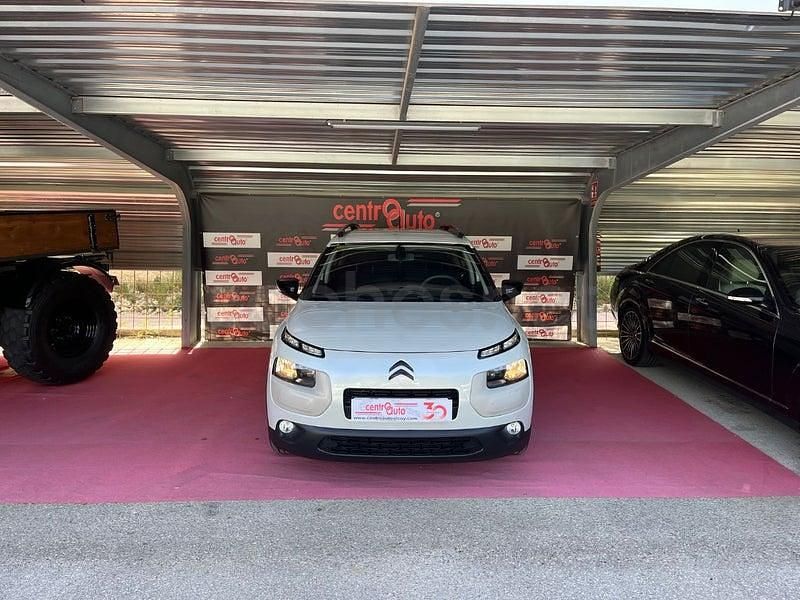 Usado Citroën C4 Cactus Shine 92 CV (67 kW) 2015 Blanco Utilitario