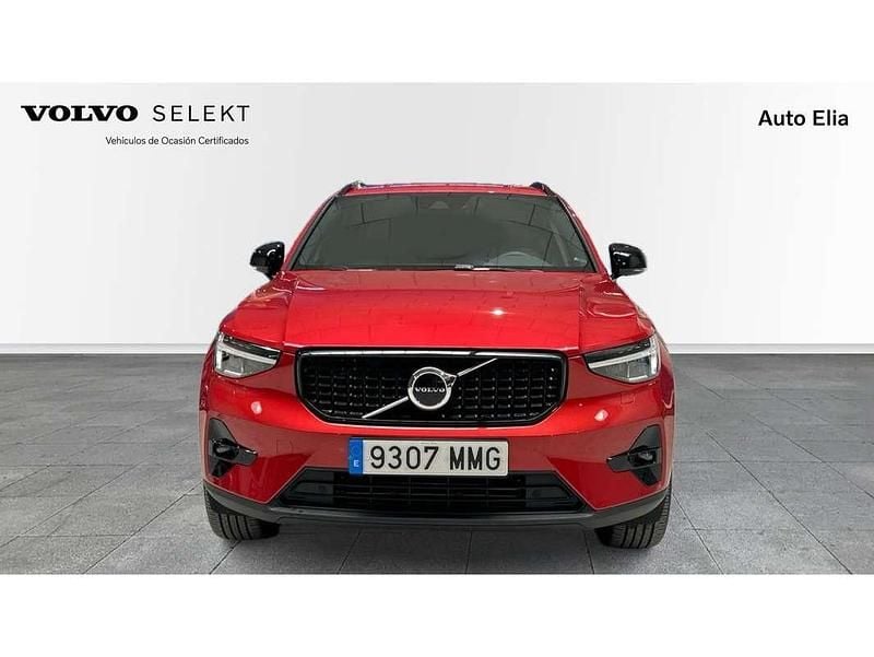 Begagnad Volvo XC40 Ultimate 261 HK (191 kW) 2023 Grå SUV