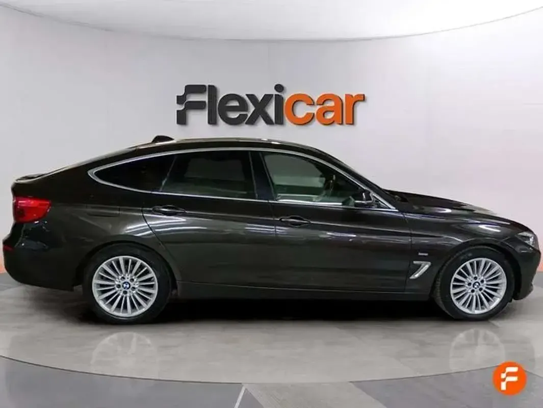 Usado BMW 318 150 CV (110 kW) 2018 Marrón Berlina