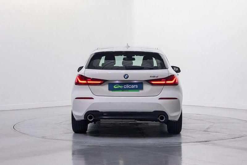 Usado BMW 118 150 CV (110 kW) 2023 Blanco Utilitario