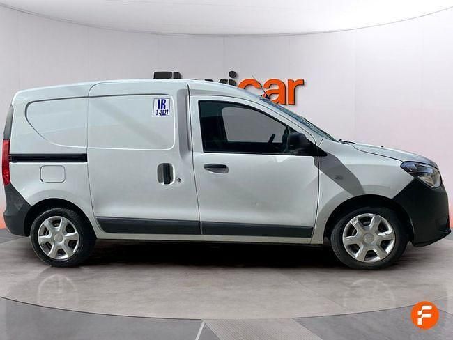Usado Dacia Dokker Essentiel 95 CV (69 kW) 2021 Blanco Monovolumen