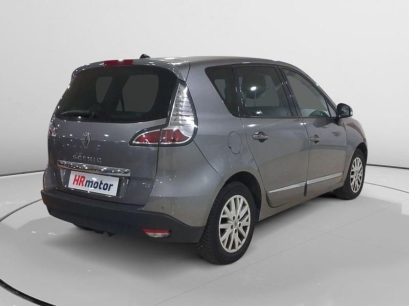 Usado Renault Scénic III Zen 132 CV (97 kW) 2016 Gris Monovolumen