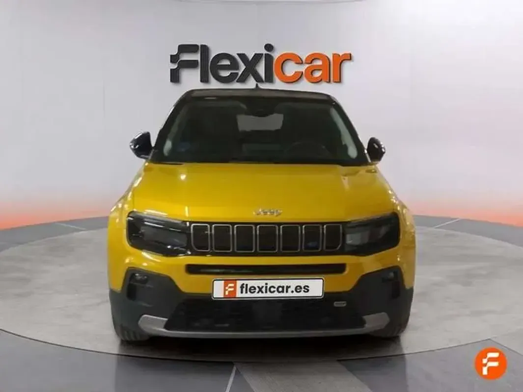 Usado Jeep Avenger EV Summit 114 kW (156 CV) 2023 Amarillo SUV
