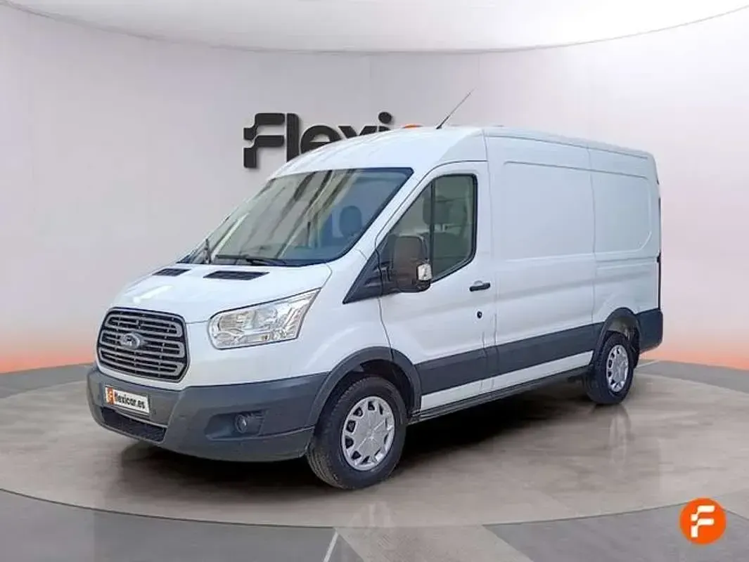 Usado Ford Transit Ambiente 131 CV (96 kW) 2018 Blanco Van