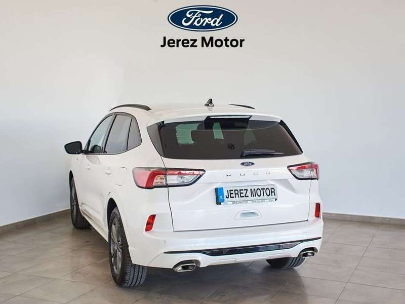 Usado Ford Kuga ST-Line X 150 CV (110 kW) 2021 Blanco platinum SUV