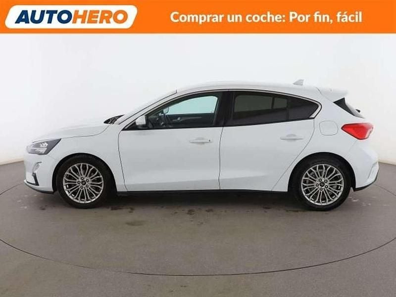 Usado Ford Focus Titanium 126 CV (92 kW) 2019 Blanco Berlina