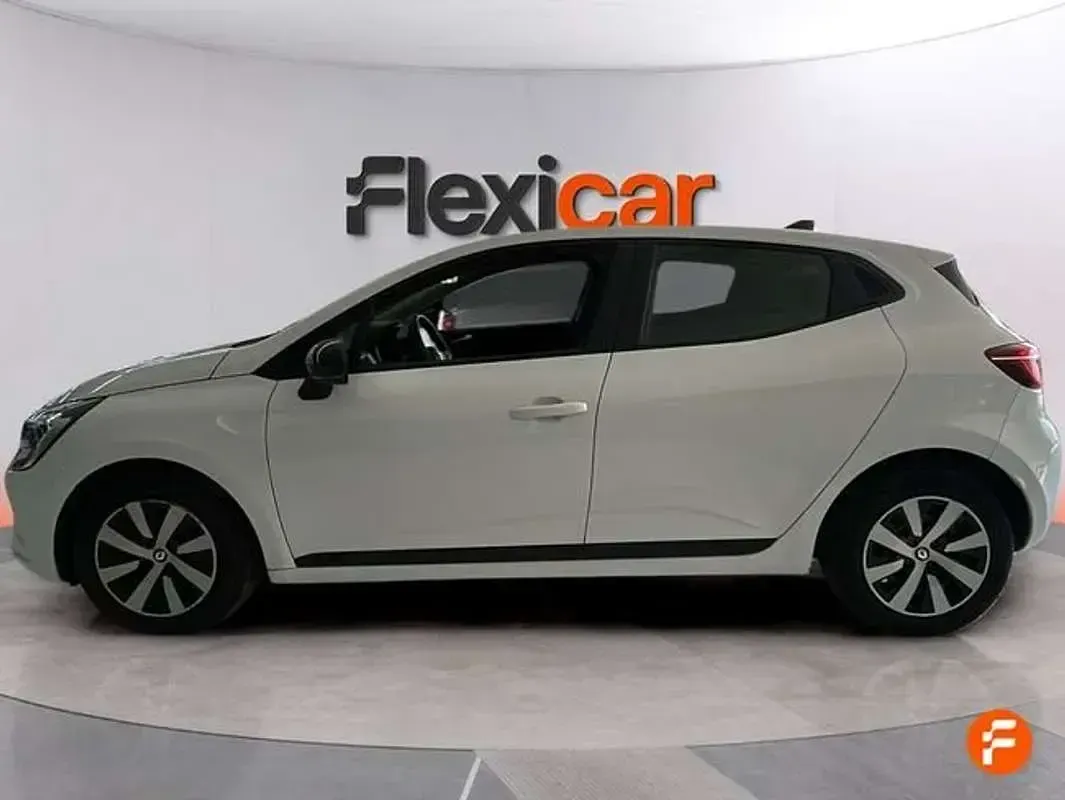 Usado Renault Clio Equilibre 101 CV (74 kW) 2023 Blanco Utilitario